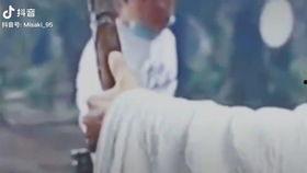 娱乐场吃瓜君,揭秘娱乐圈那些不为人知的幕后故事  第3张